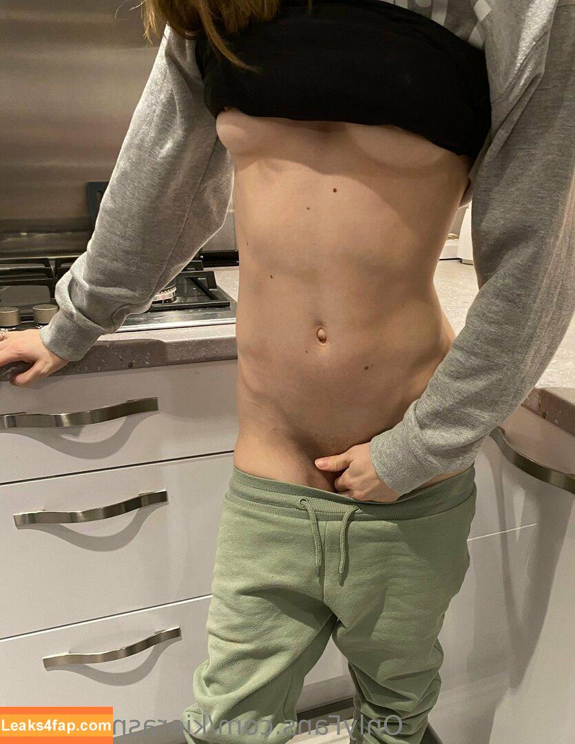 petite_onlyfans / petite_ leaked photo photo #0023