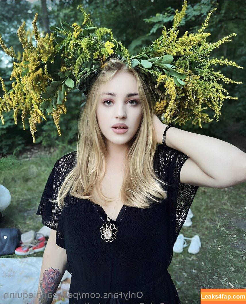 petiteanniequinn /  leaked photo photo #0057