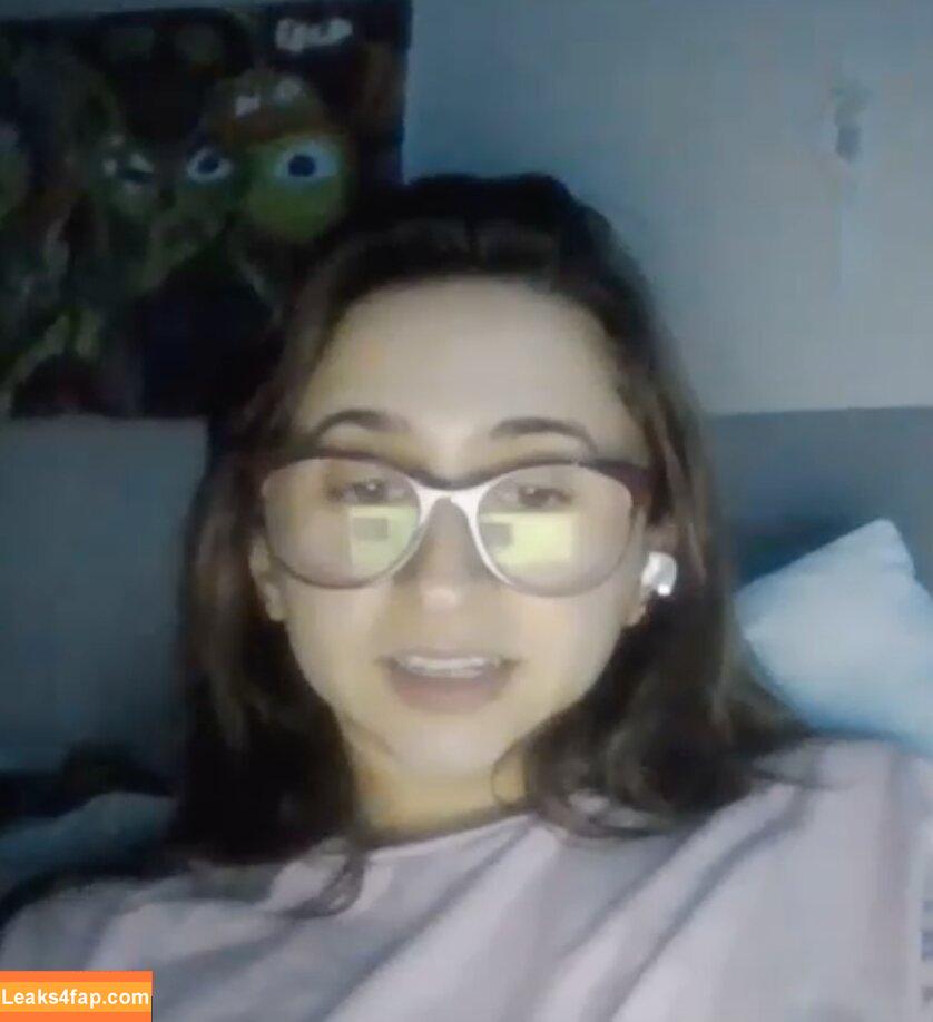 petitebrokecollegechick /  слитое фото фото #0001