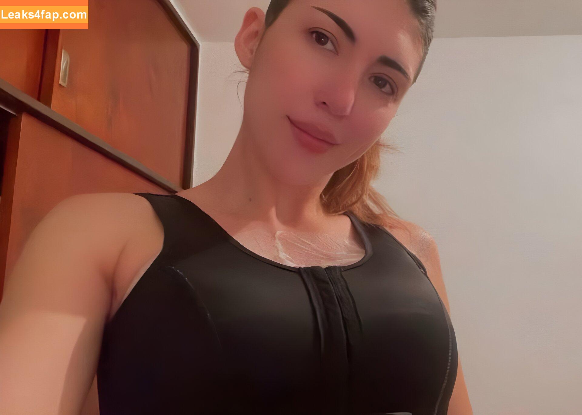 petitehelena / pawghelena leaked photo photo #0065