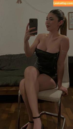 petitehelena photo #0271