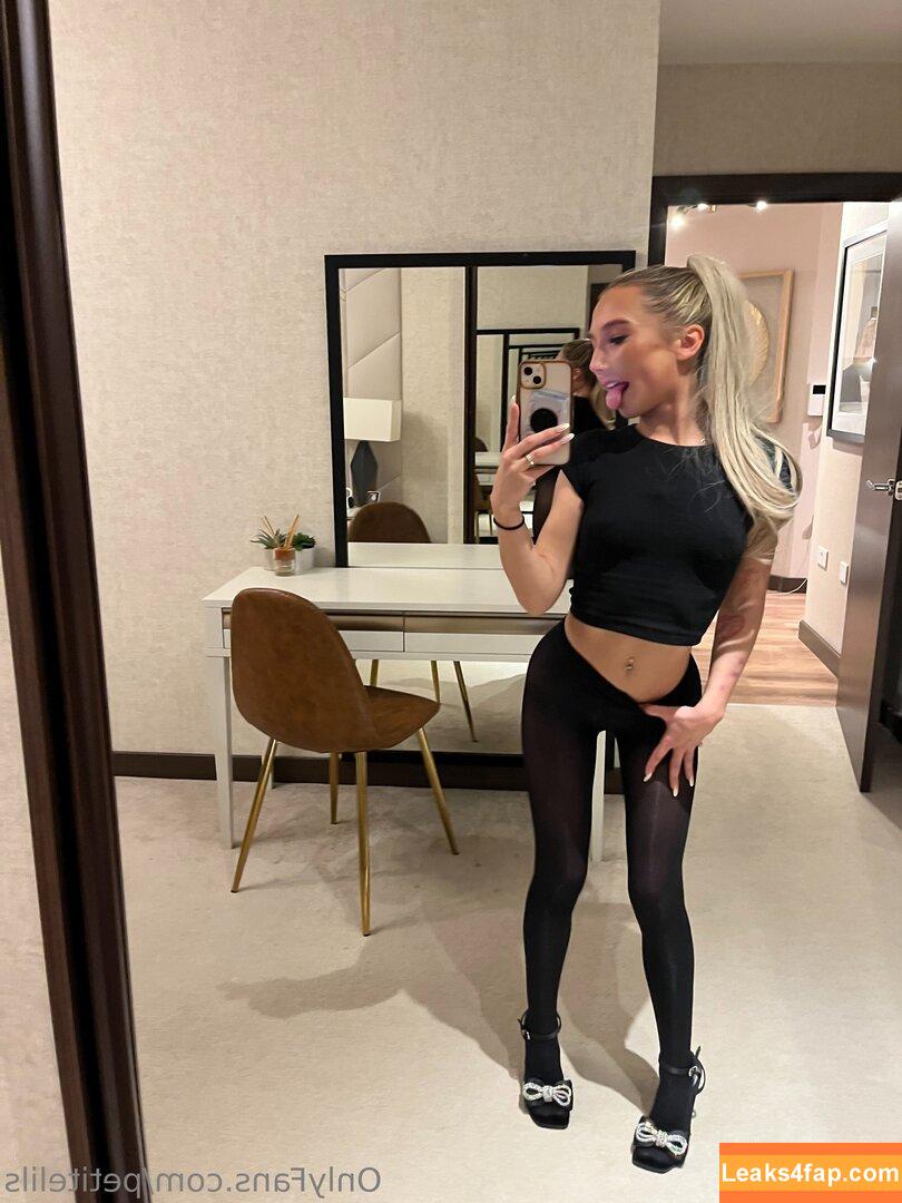 petitelils / petitelilsx leaked photo photo #0018