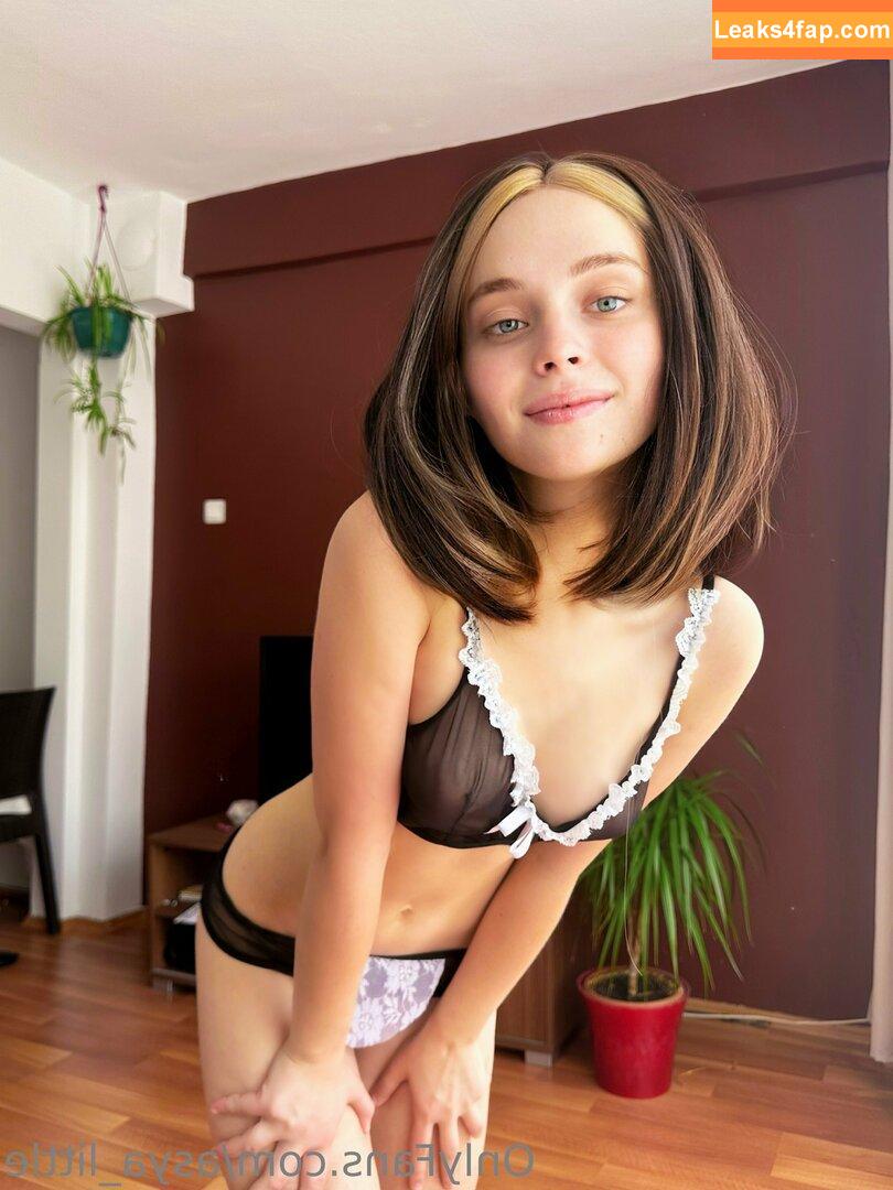 PetitePoster18 / asya_little / petiteyeni leaked photo photo #0238