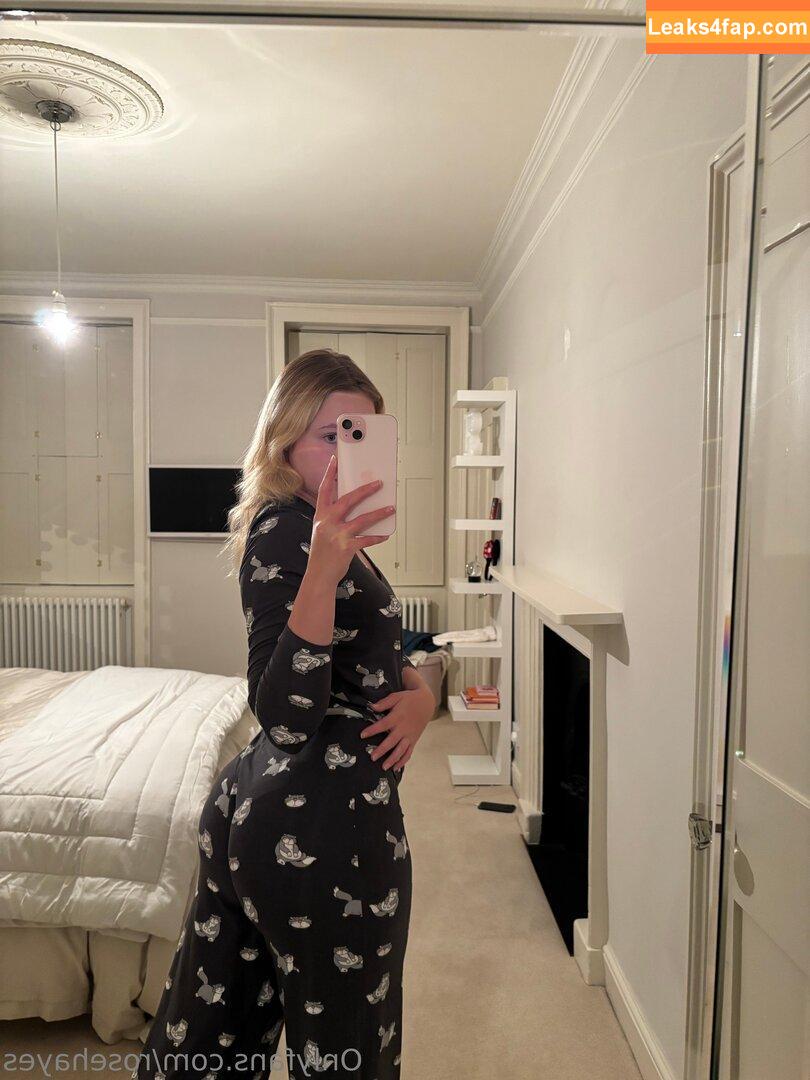 petiterose19 /  leaked photo photo #0029