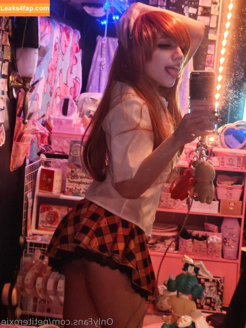 petiteroxie / Roxie / malice / malicegf / mooxfang leaked photo photo #0030