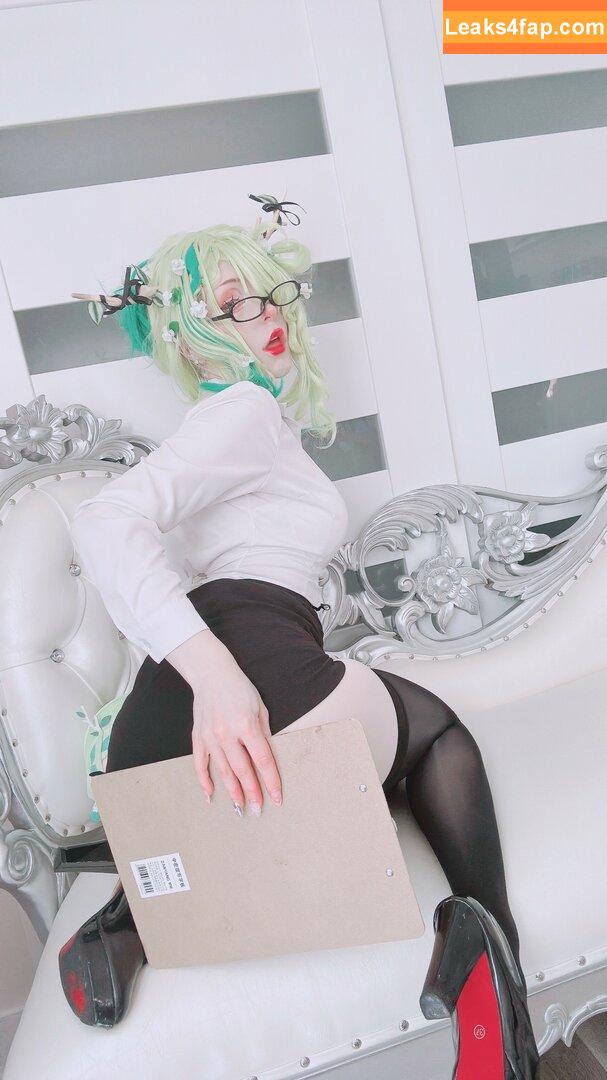 petra.fyed / petrafyed leaked photo photo #0178