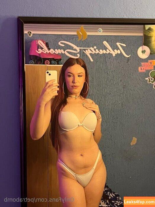 petrabomb /  leaked photo photo #0009
