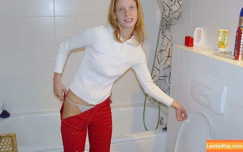 Petty /  leaked photo photo #0027