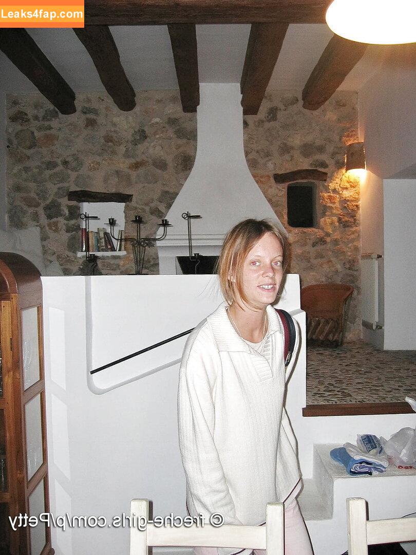 Petty /  leaked photo photo #0063