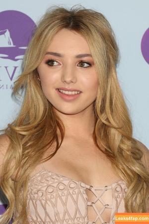 Peyton List фото #0242