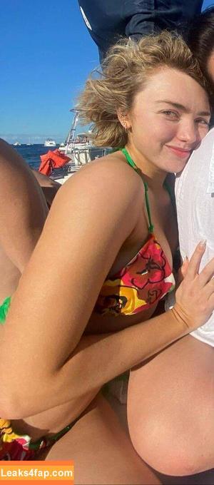 Peyton List фото #0402