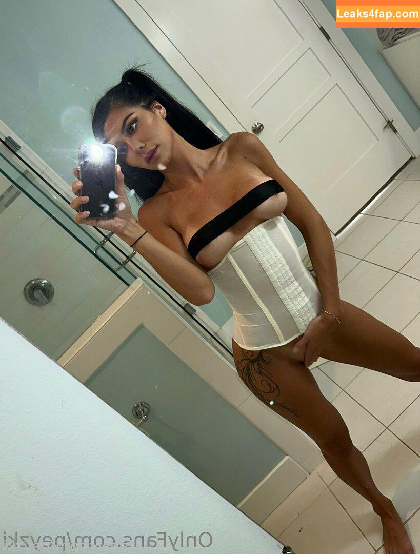 Peyzki / PeyzkiFans / peytonchorvat leaked photo photo #0059