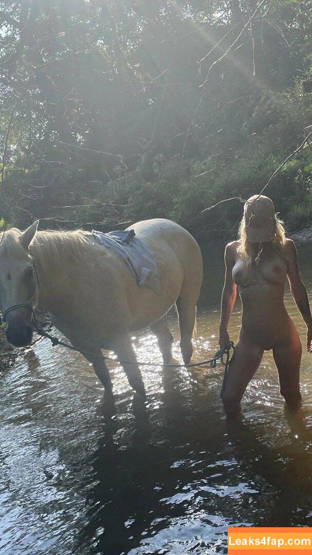 PhantomHotwife /  leaked photo photo #0030