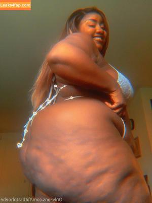 phat_ass_phoebe photo #0020