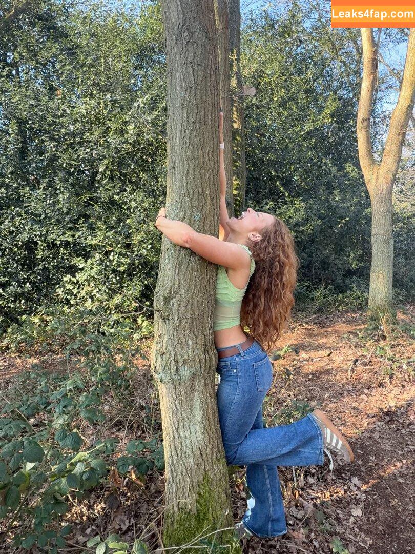 pheobeisginger / phoebeisginger leaked photo photo #0019