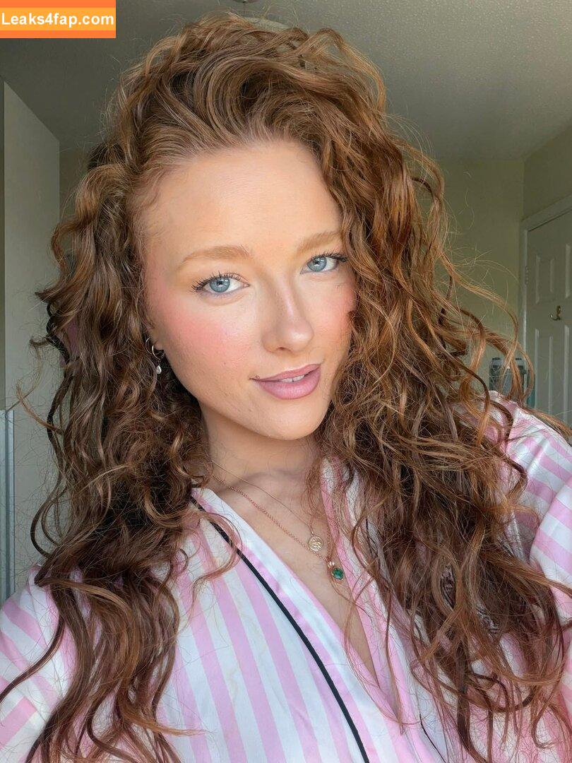 pheobeisginger / phoebeisginger leaked photo photo #0028