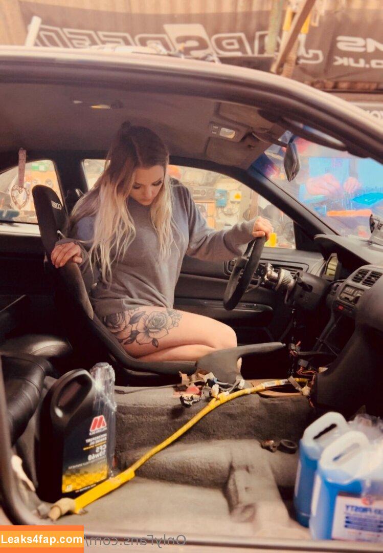 Philippaxox / Philippa / philippaxoxox leaked photo photo #0044