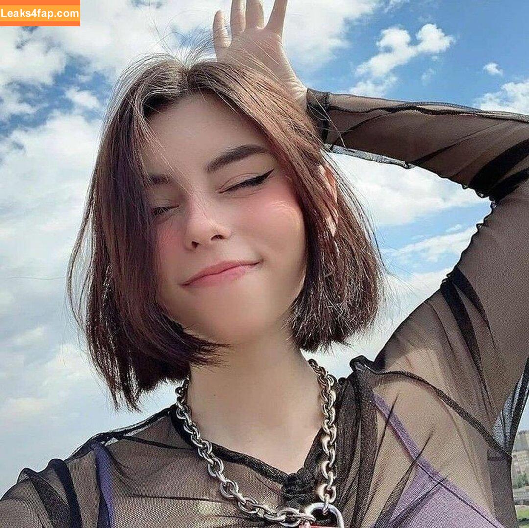 philllybabyy / fansly / madiphillipss / models101 leaked photo photo #0944