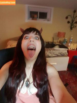 philllybabyy photo #1256