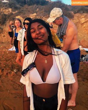 philllybabyy photo #1260