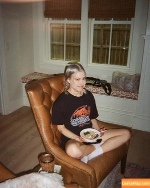 Phoebe Bridgers photo #0041