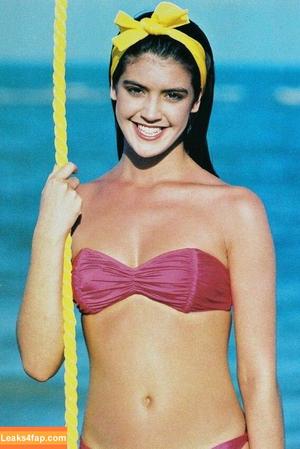 Phoebe Cates photo #0060