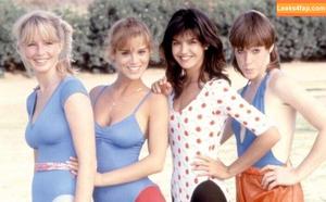 Phoebe Cates photo #0097