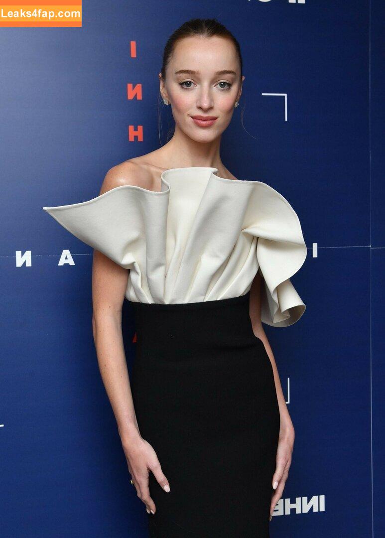 Phoebe Dynevor / phoebedynevor leaked photo photo #0114