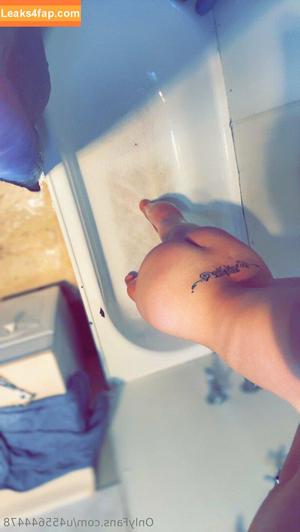 Phoebe Fazackerley photo #0004