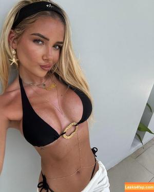 Phoebe Isobel photo #0112