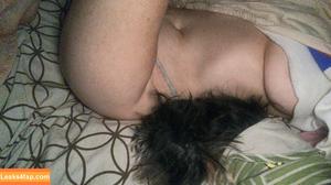 Phoebe Price photo #0385