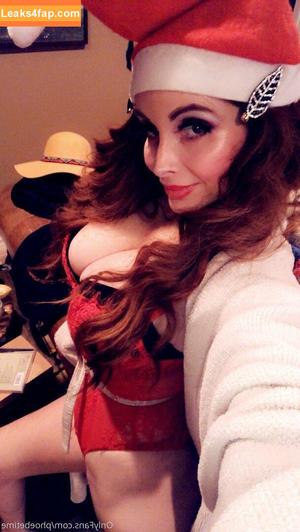 Phoebe Price photo #0549