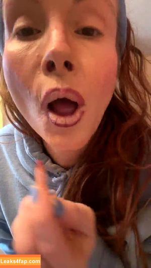 Phoebe Price photo #0801