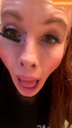 Phoebe Price photo #0860