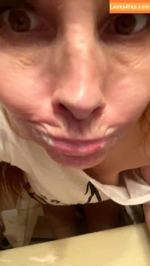 Phoebe Price photo #0941