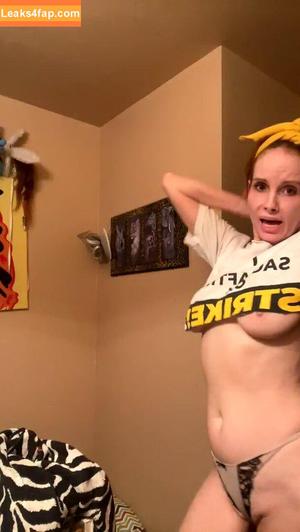 Phoebe Price photo #0943