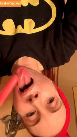 Phoebe Price photo #1115