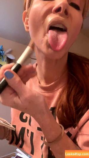 Phoebe Price photo #1192