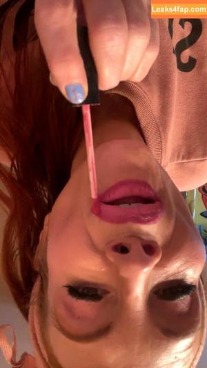 Phoebe Price photo #1203