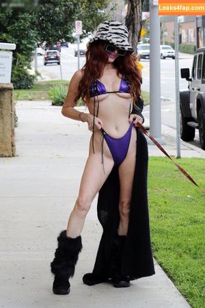 Phoebe Price photo #1357