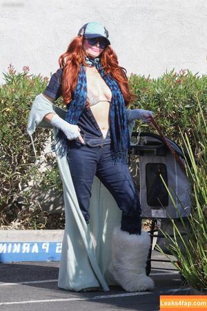 Phoebe Price photo #2040