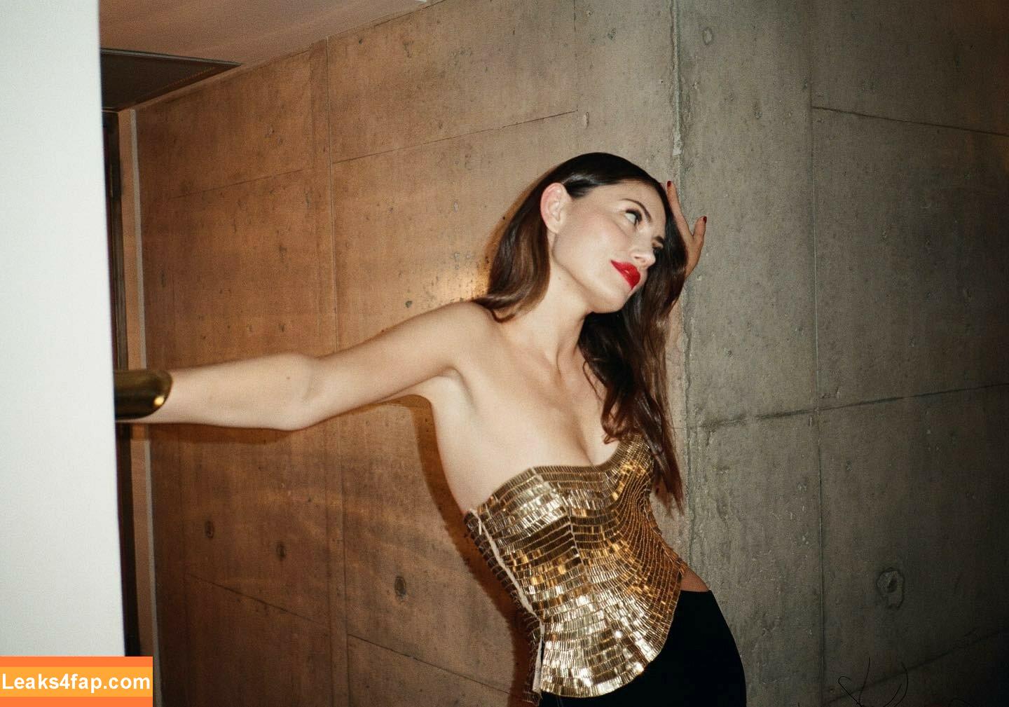 Phoebe Tonkin / phoebejtonkin слитое фото фото #0139