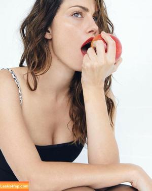 Phoebe Tonkin фото #0058