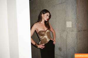 Phoebe Tonkin фото #0143