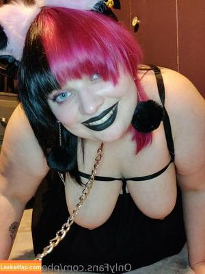 phoebegoth photo #0157