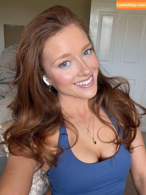 phoebeisginger photo #0150