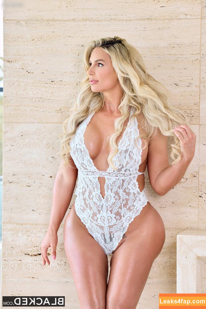 Phoenix Marie / phoenixmarie / phxsquaron / pmarizzle leaked photo photo #1213