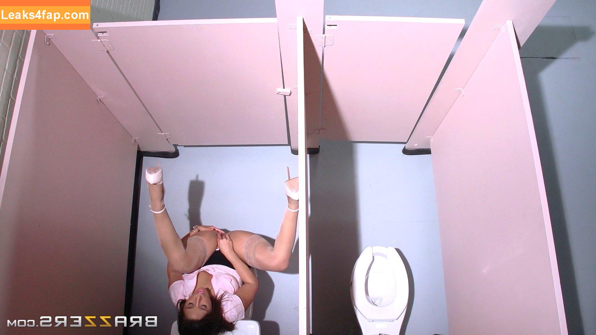 Phoenix Marie / phoenixmarie / phxsquaron / pmarizzle слитое фото фото #1287