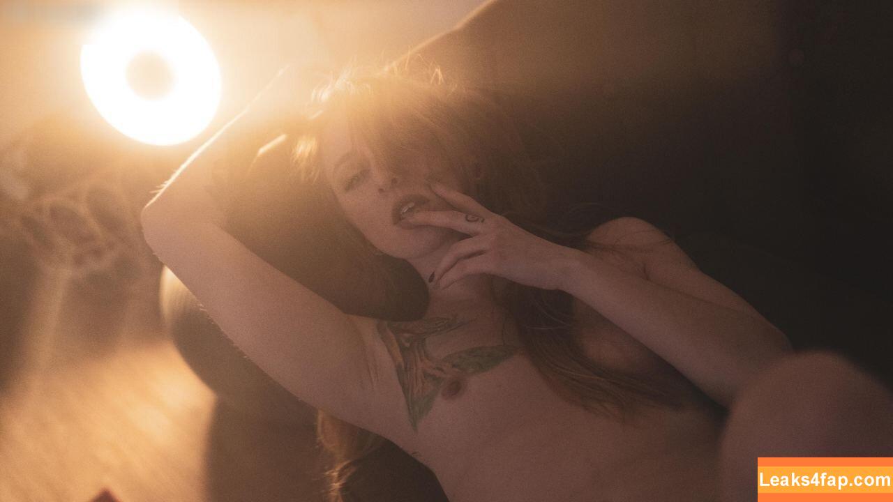 Phoenixsour / _anna_bpunkt leaked photo photo #0056