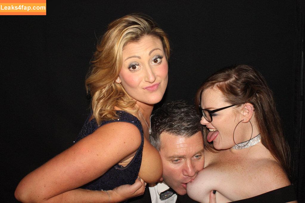 Photobox Flashes /  leaked photo photo #0007